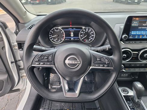 Used 2024 Nissan Sentra SV image 30