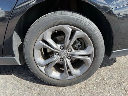 Used 2023 Honda Accord EX image 35