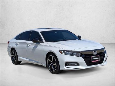 Used 2020 Honda Accord Sport image 3