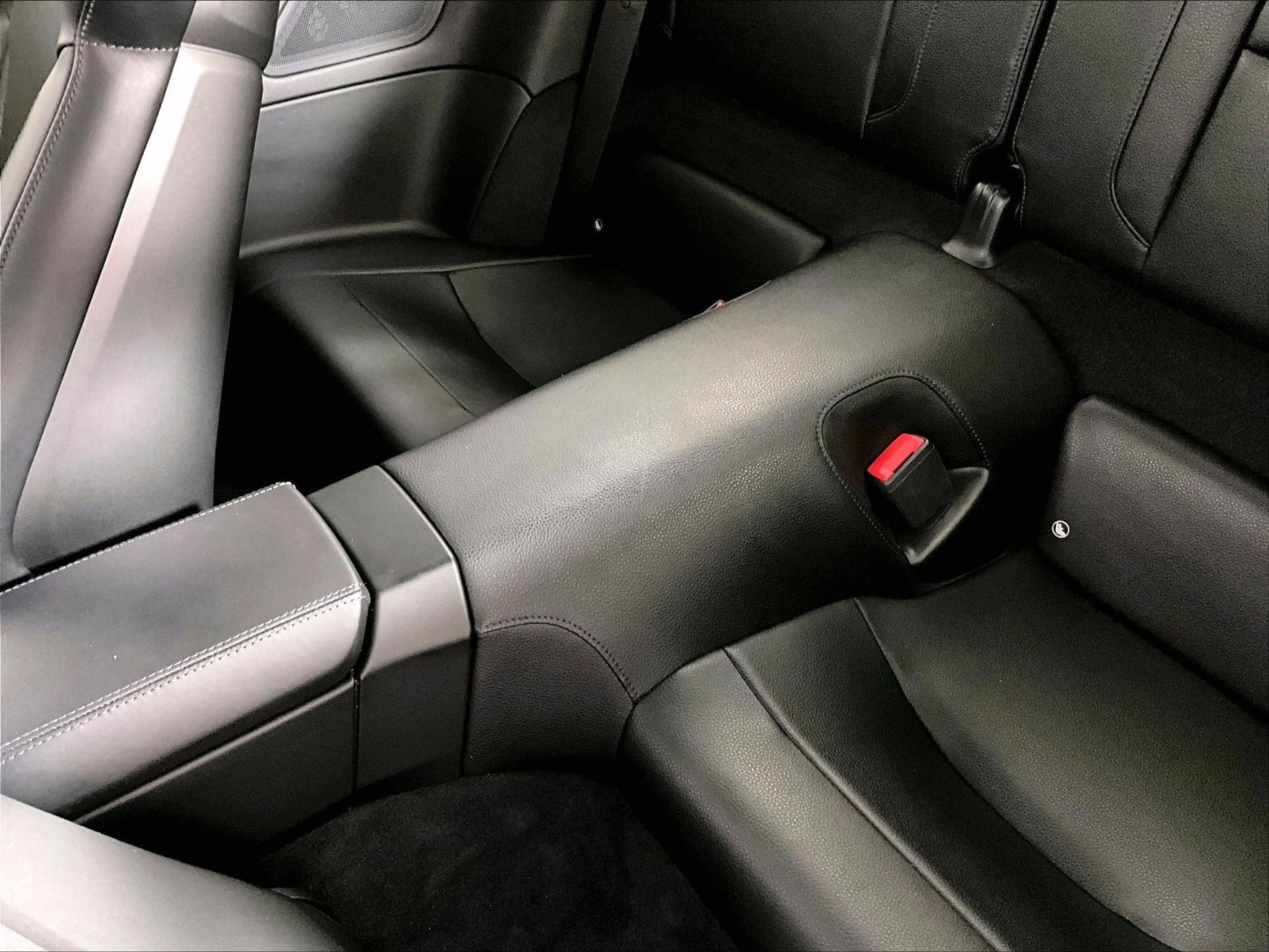Certified 2020 Porsche 911 Carrera RWD image 21