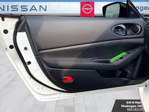 New 2026 Nissan Z NISMO w/ Floor Mat Package RWD image 8