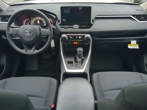 Used 2025 Toyota RAV4 LE image 22