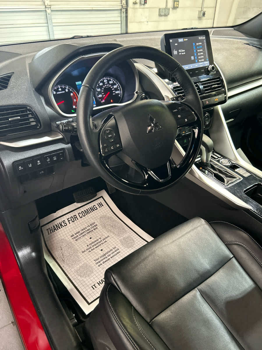 Used 2024 Mitsubishi Eclipse Cross SE AWD/4WD image 9