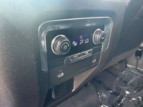 Used 2021 Chevrolet Tahoe Z71 AWD/4WD image 28