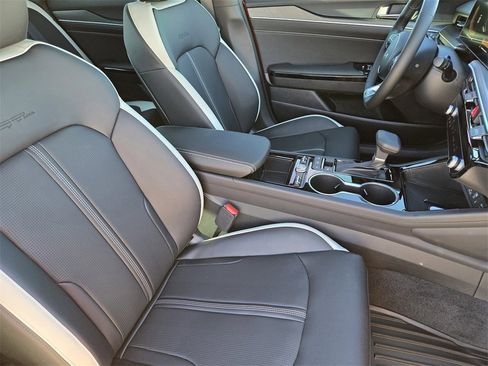 New 2026 Kia K5 GT-Line image 10