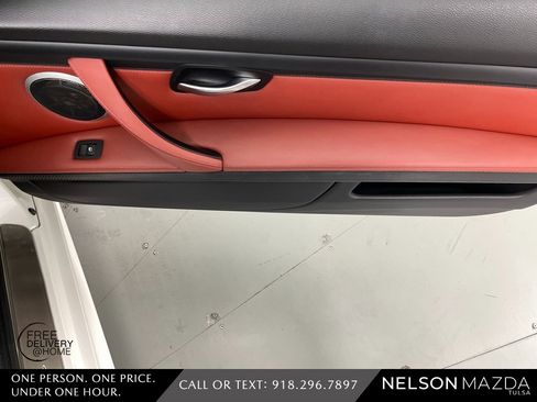 Used 2011 BMW M3 Convertible image 37