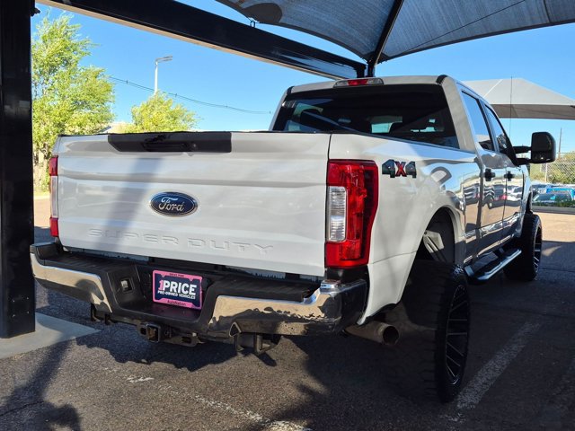Used 2017 Ford F250 XL w/ STX Appearance Package AWD/4WD image 4