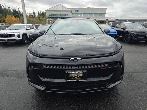 New 2026 Chevrolet Equinox EV RS image 9