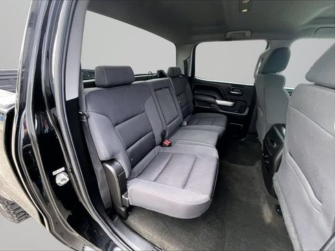 Used 2018 Chevrolet Silverado 1500 LT w/ True North Edition AWD/4WD image 27