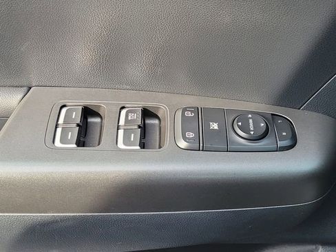 Used 2022 Kia Sportage LX FWD image 14