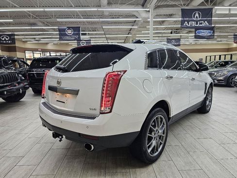 Used 2016 Cadillac SRX Performance w/ Midnight Edition Package FWD image 6