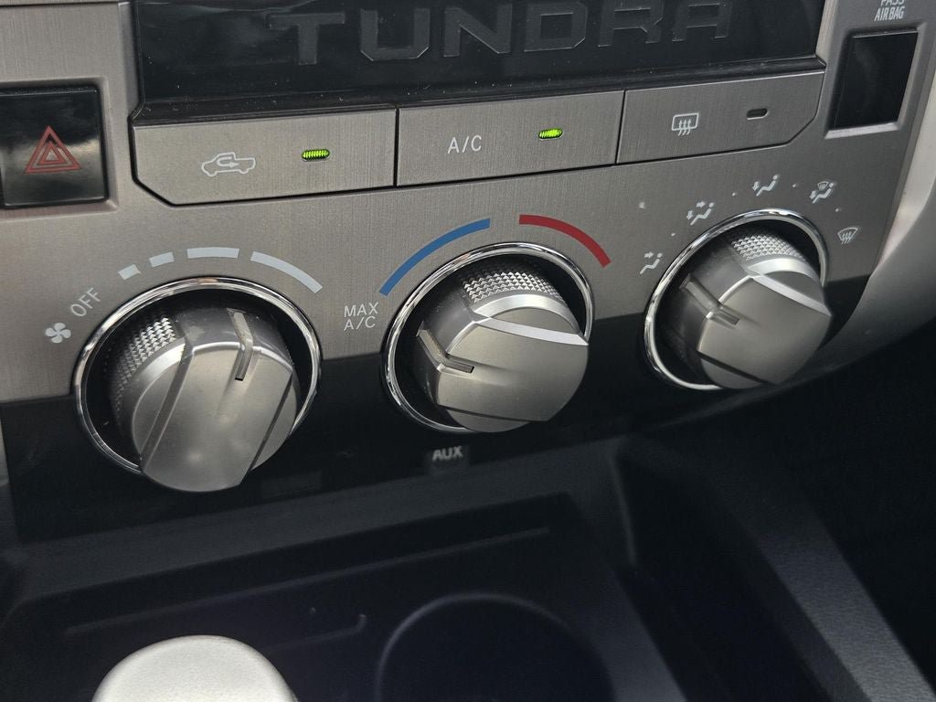 Used 2019 Toyota Tundra SR5 w/ SR5 Upgrade Package AWD/4WD image 22