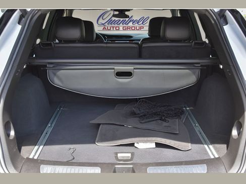 Used 2025 Cadillac XT5 Premium Luxury FWD image 24