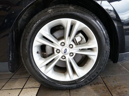 Used 2016 Ford Taurus SEL w/ Equipment Group 201A image 50