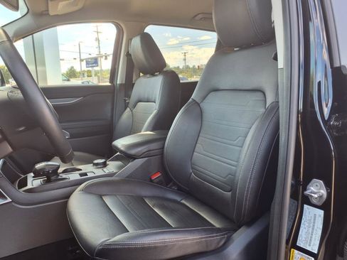 Used 2024 Ford Ranger Lariat w/ Advanced Towing Package image 6