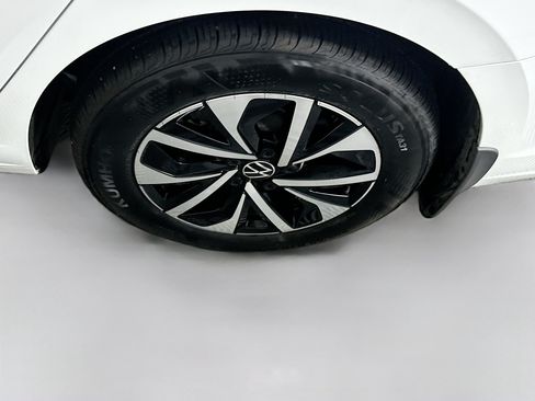 Used 2025 Volkswagen Jetta S FWD image 11