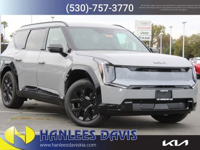 New 2026 Kia EV9 Land w/ Nightfall Edition Package