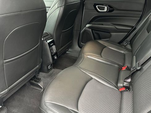 Used 2022 Jeep Compass Altitude image 14