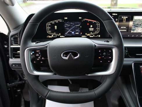 Used 2025 INFINITI QX80 Pure w/ Cargo Package image 14