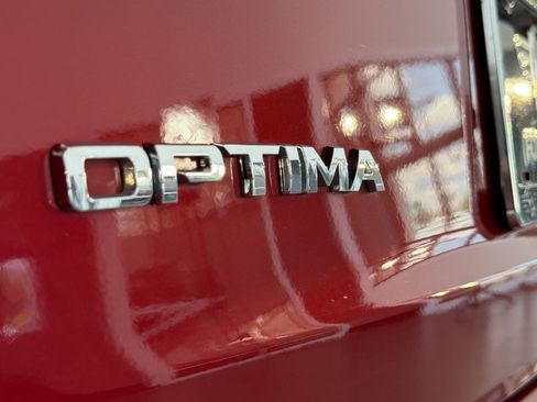 Used 2015 Kia Optima EX w/ EX Premium Package FWD image 34