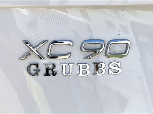Used 2025 Volvo XC90 B5 Plus AWD/4WD image 42