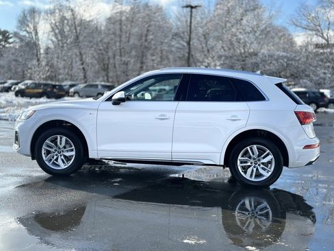 Used 2023 Audi Q5 2.0T Premium image 3