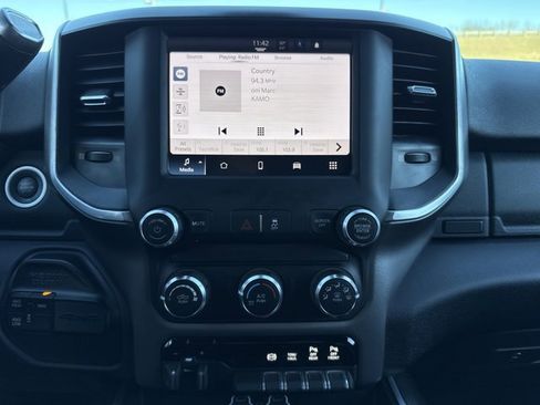 Used 2022 RAM 2500 Big Horn w/ Level A Equipment Group image 18