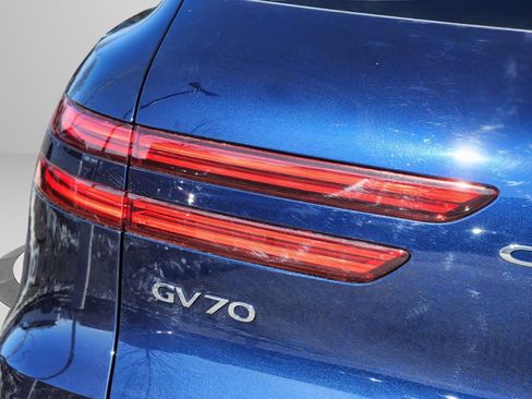 New 2026 Genesis GV70 2.5T Sport Prestige AWD/4WD image 9