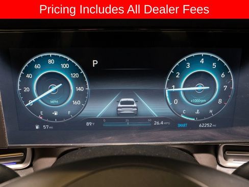 Used 2023 Hyundai Elantra Limited FWD image 17