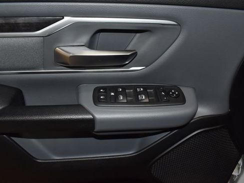 Used 2021 RAM 1500 Big Horn image 31