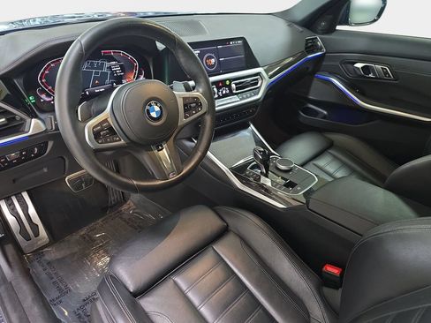 Used 2020 BMW 330i Sedan w/ M Sport Package RWD image 19