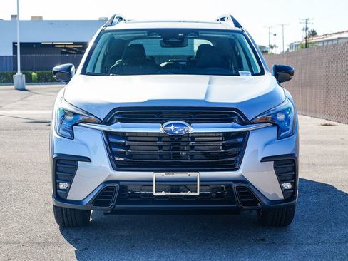 New 2026 Subaru Ascent Limited image 2