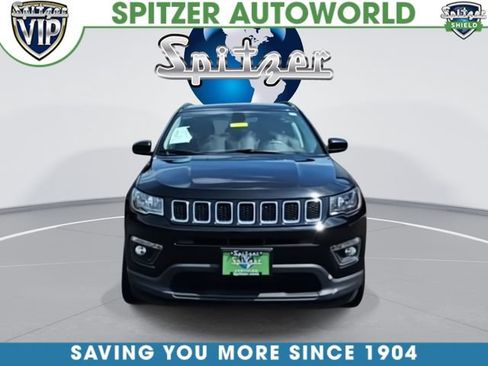 Used 2019 Jeep Compass Latitude w/ Cold Weather Group AWD/4WD image 3