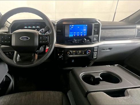 Used 2023 Ford F150 XLT AWD/4WD image 15