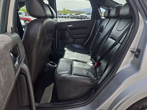 Used 2009 Ford Focus SEL FWD image 33
