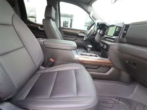 Used 2025 Chevrolet Silverado 1500 RST w/ RST All Star Premium Package image 12