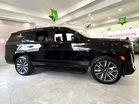 Used 2023 Cadillac Escalade Sport image 8