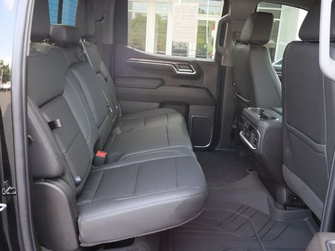 Used 2024 Chevrolet Silverado 1500 LTZ w/ Technology Package AWD/4WD image 22