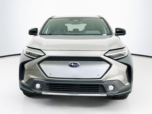 Used 2023 Subaru Solterra AWD image 2
