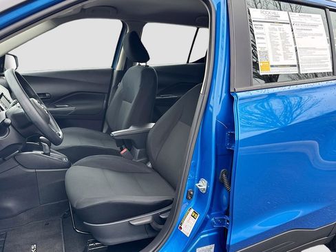 Used 2024 Nissan Kicks S image 19