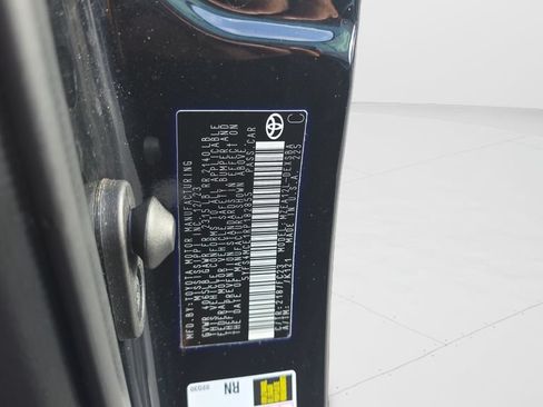Used 2024 Toyota Corolla SE FWD image 27