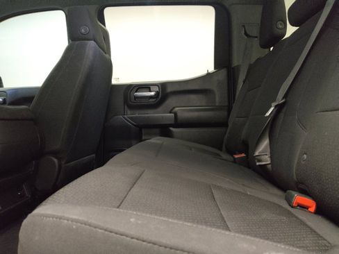 Used 2022 Chevrolet Silverado 1500 Custom RWD image 18