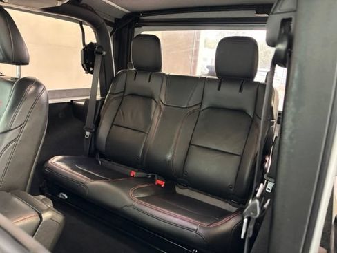 Used 2020 Jeep Wrangler Rubicon AWD/4WD image 19