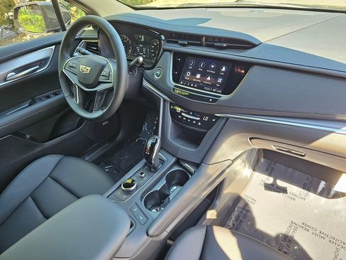 New 2026 Cadillac XT5 Luxury AWD/4WD image 10