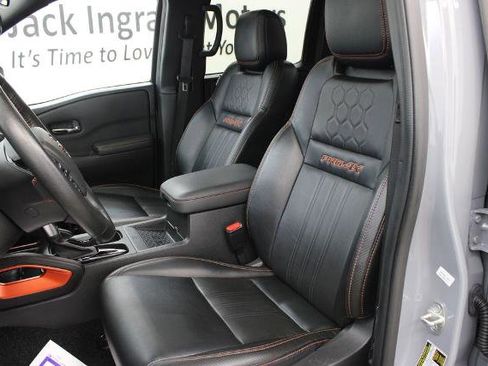 Certified 2023 Nissan Frontier PRO-4X w/ Pro-4X Premium Package AWD/4WD image 14