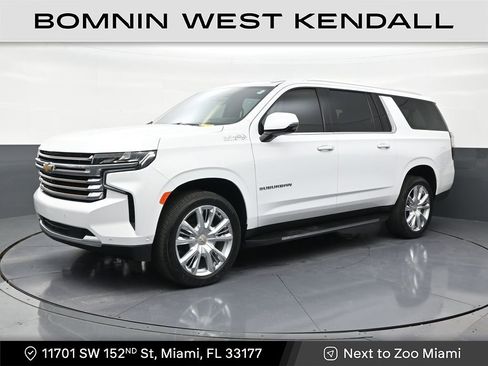 Used 2024 Chevrolet Suburban High Country w/ Advanced Technology Package RWD image 1