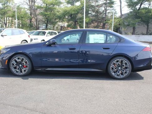 New 2026 BMW i5 eDrive40 w/ Executive Package image 5