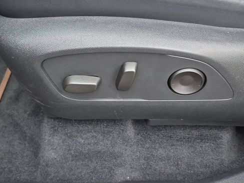 Used 2025 GMC Acadia AT4 AWD/4WD image 35