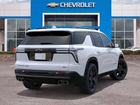 New 2026 Chevrolet Traverse RS w/ LPO, Floor Liner Package AWD/4WD image 4
