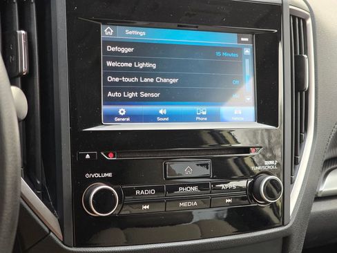 Used 2021 Subaru Forester Premium image 43